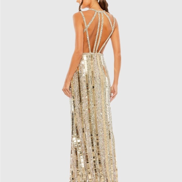 Mac Duggal 93981 Halter Neck Embellished Detailed Back Gown - Picture 3 of 15